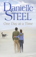 One Day at a Time -  Danielle Steel - 9780552151832