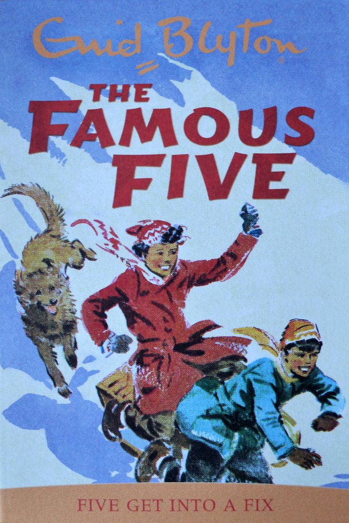 FAMOUS FIVE 17 - FIVE GET INTO A FIX -  Enid Blyton - 9781444936476